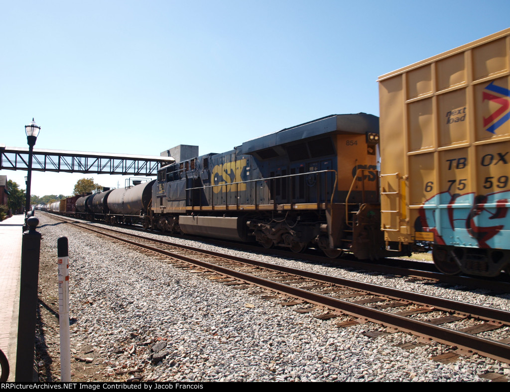 CSX 854